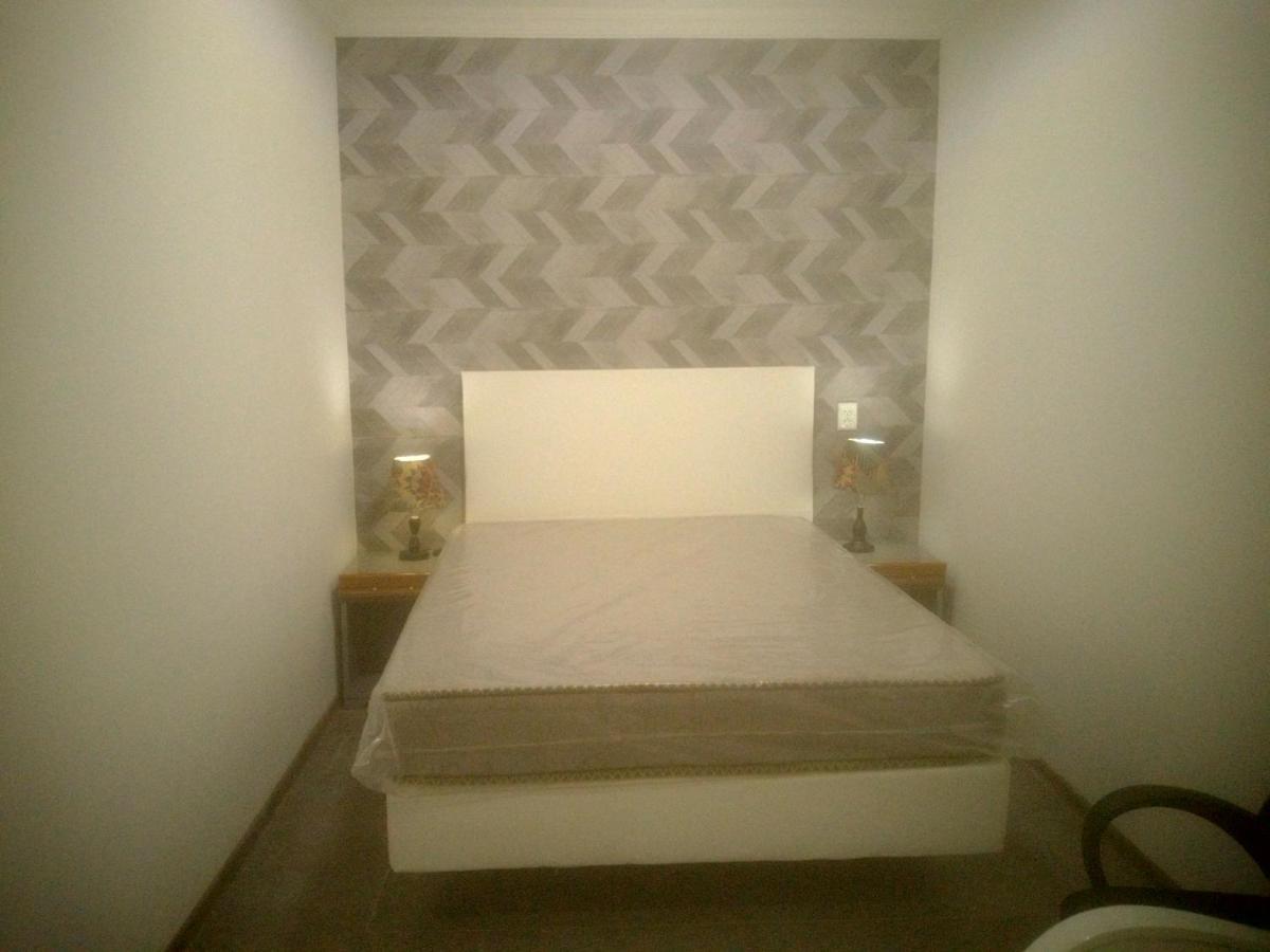 Rrooms Old City Apartment Tbilisi ภายนอก รูปภาพ